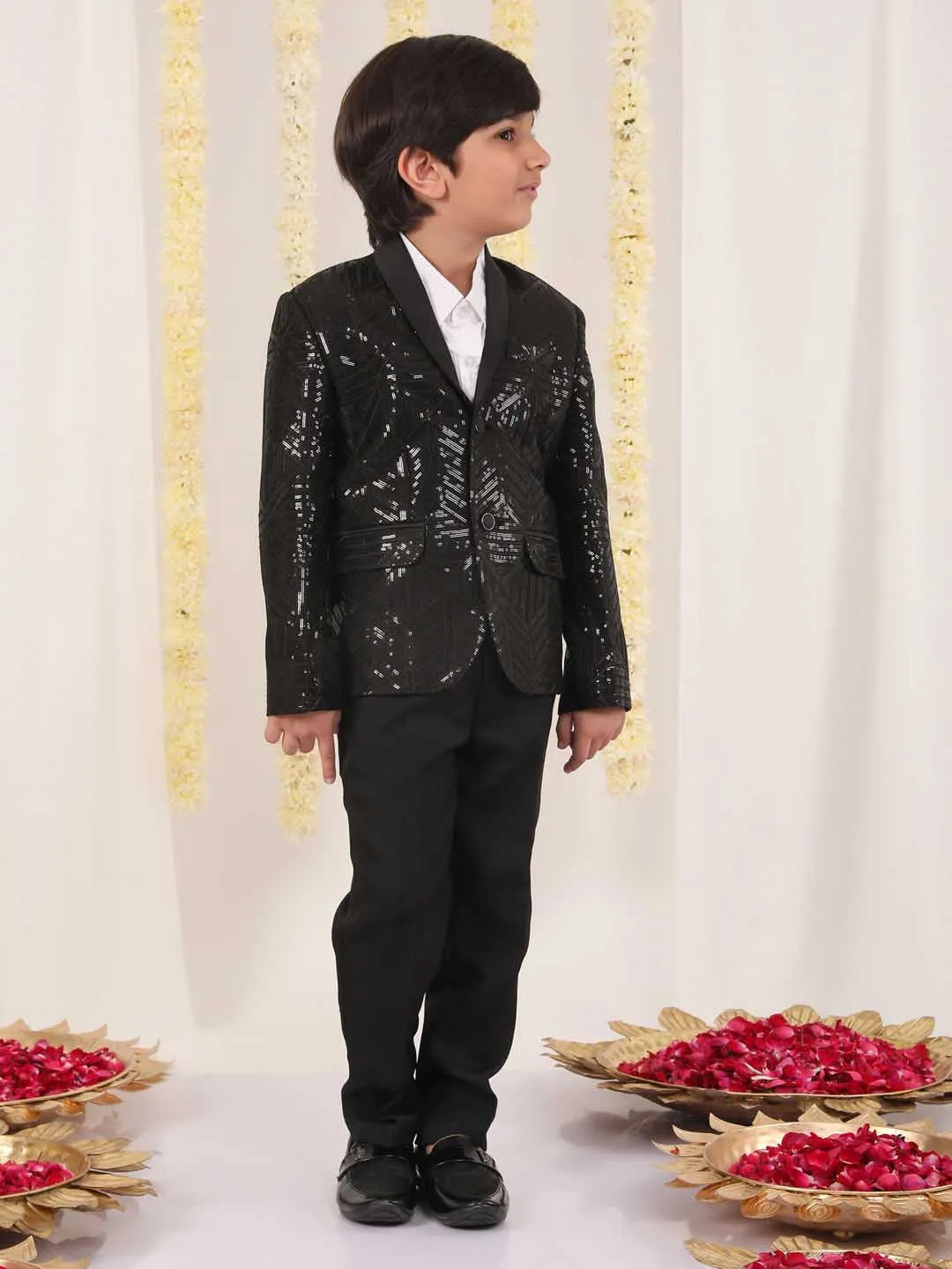 VASTRAMAY Boy's Black Embellished Blazer