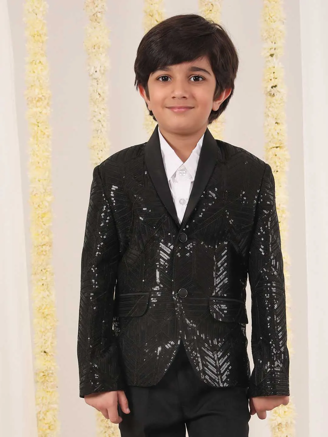 VASTRAMAY Boy's Black Embellished Blazer